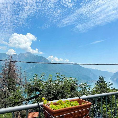 La Gioiosa Apartment With Garden Terrace Civenna ภายนอก รูปภาพ