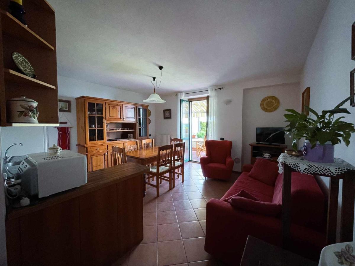 La Gioiosa Apartment With Garden Terrace Civenna ภายนอก รูปภาพ