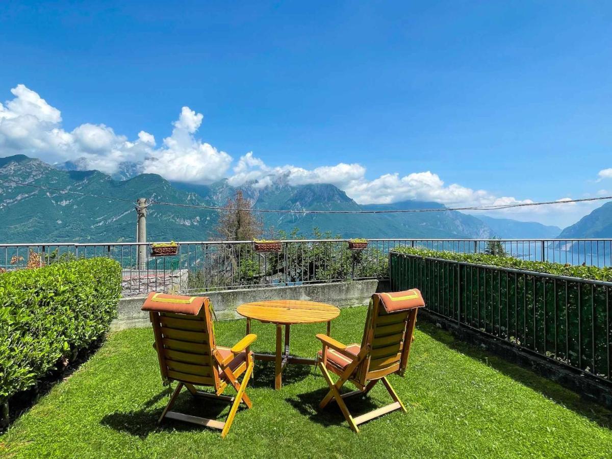 La Gioiosa Apartment With Garden Terrace Civenna ภายนอก รูปภาพ